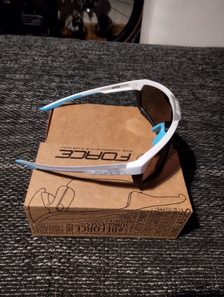 Brýle Force APEX + 2 obroučky v různých barvách