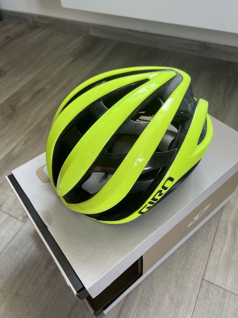 Helma Giro Aether Fluo