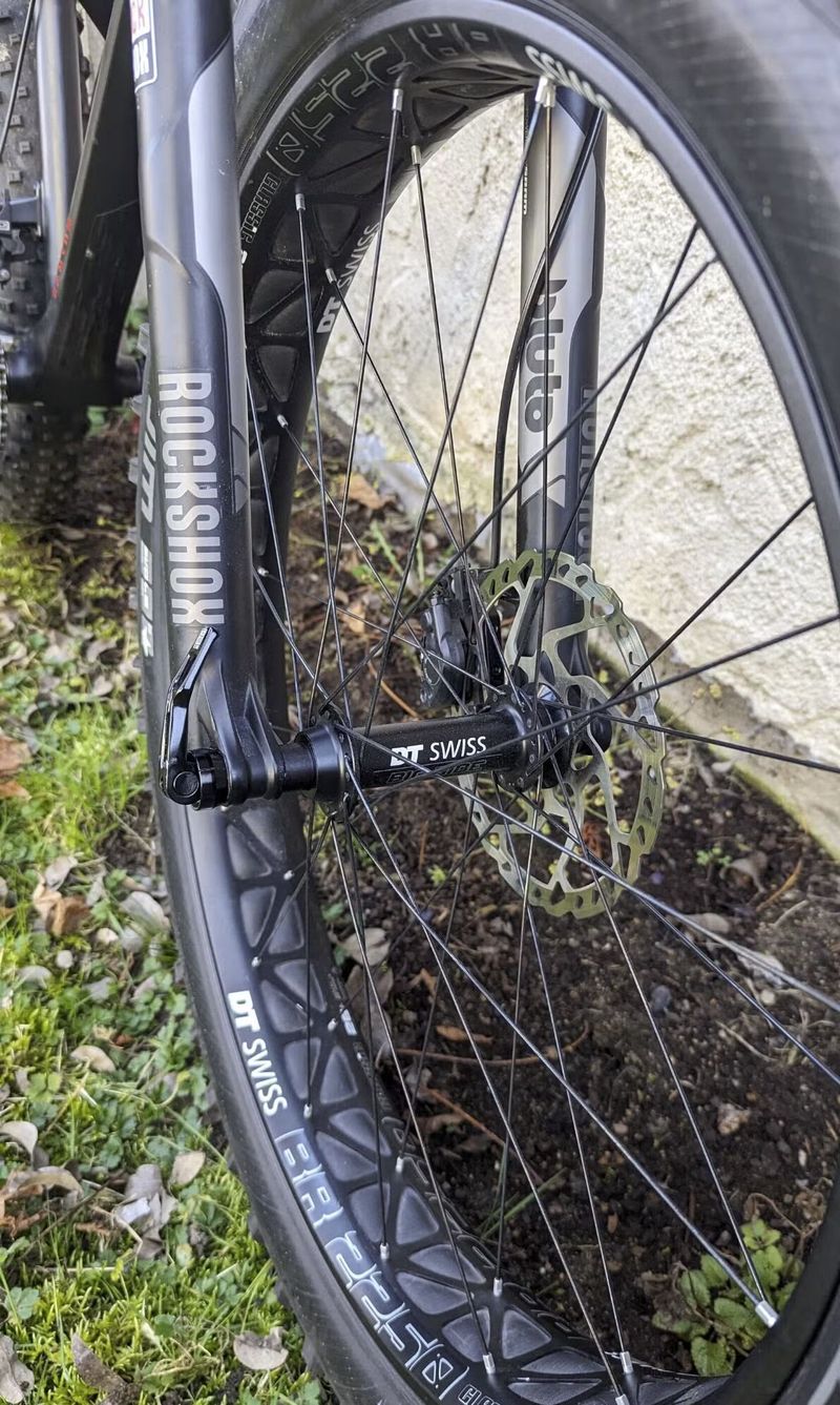 FATBIKE Canyon Dude CF 9.0 SL LEVNĚ