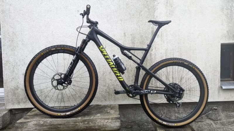 Specialized Epic Expert vše v karbonu SLEVA