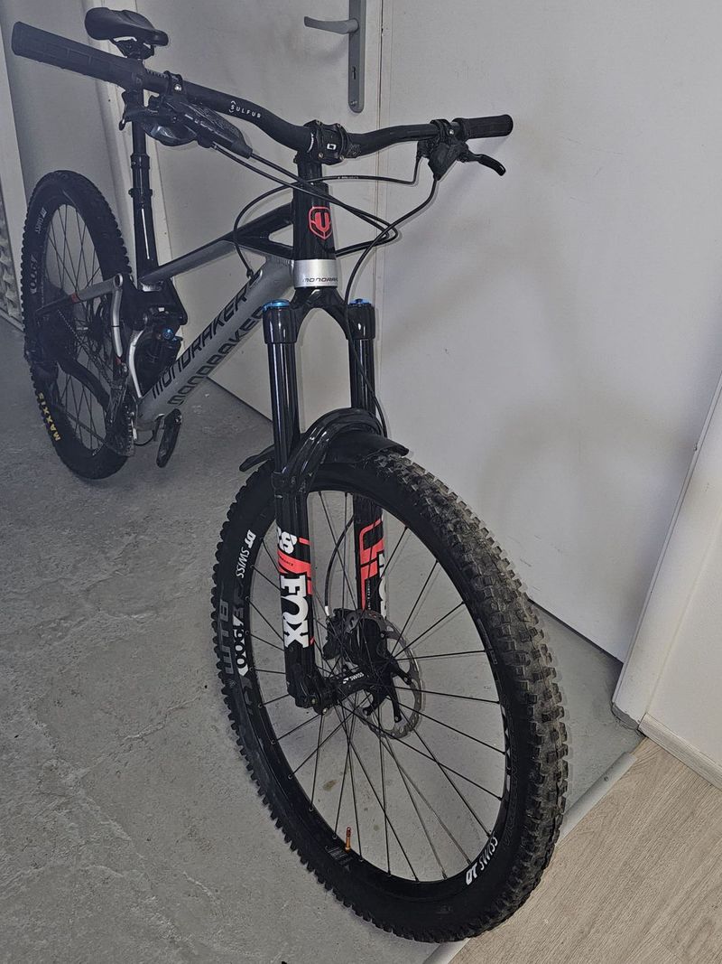 Mondraker Superfoxy R 2021