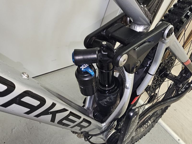 Mondraker Superfoxy R 2021