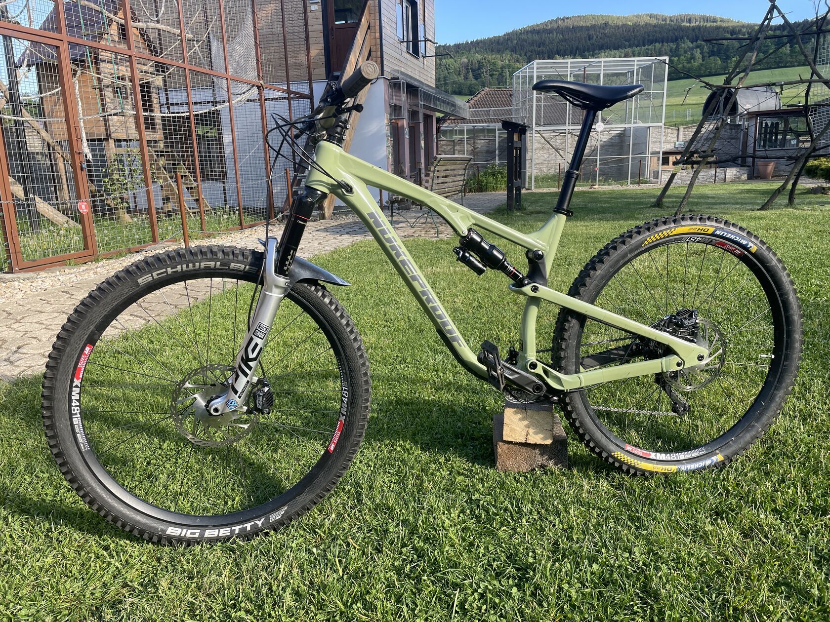 Nukeproof Reactor 140/130, L, 29"