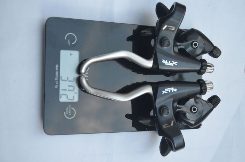 kultovní 3x8 SHIMANO XTR brzdové-řadící páky ST-M900 z 1992-1994