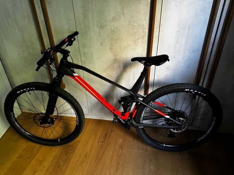 MONDRAKER F-PODIUM CARBON XL