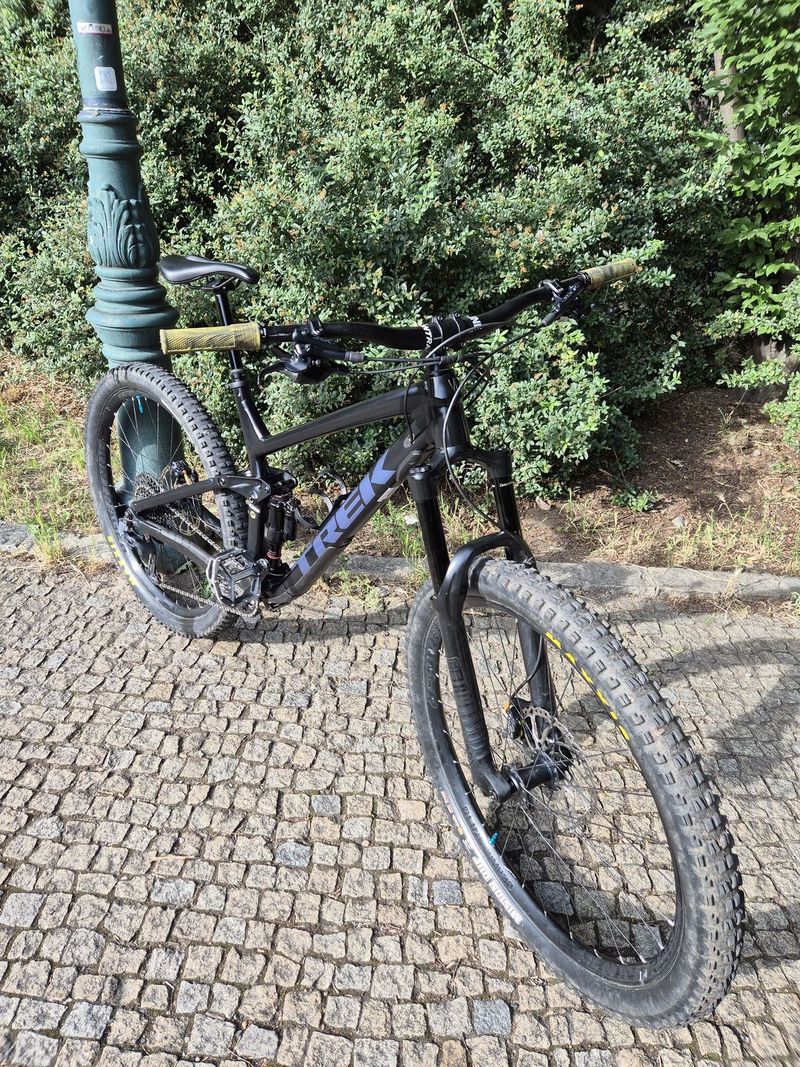 Trek Slash, L