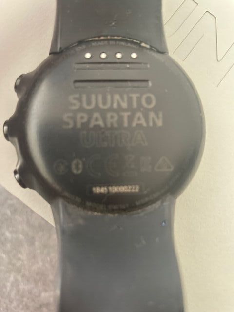 Prodám Suunto Spartan All Black Ultra 