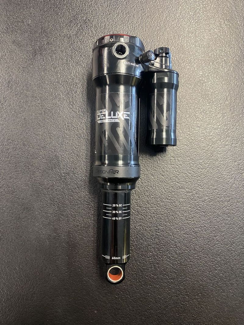 Rock Shox SuperDeluxe Ultimate 205/60 Trunnion
