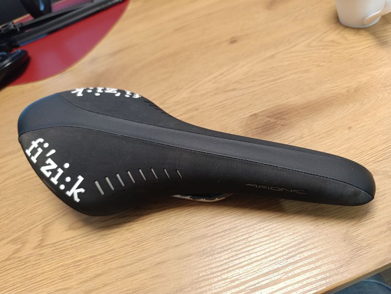 Sedla Fabric scoop, Selle Royal SETA 