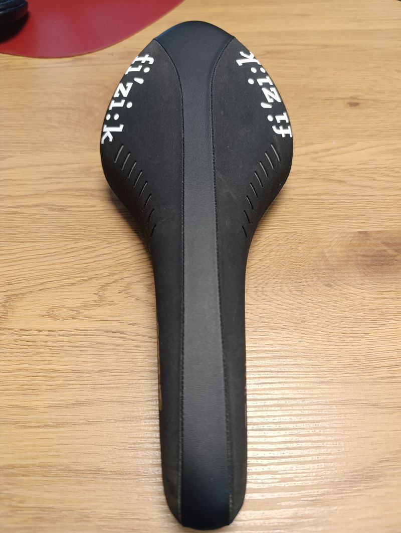 Sedla Fabric scoop, Selle Royal SETA 