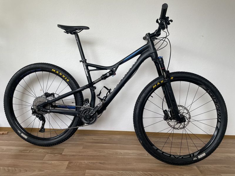 Specialized Camber Comp 29, vel. L