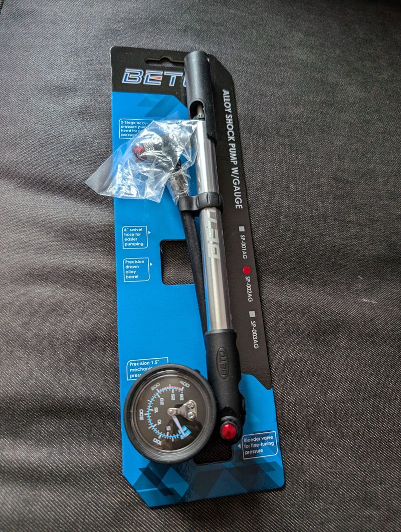 Pumpa na odpružené vidlice MTB Fork shock pump