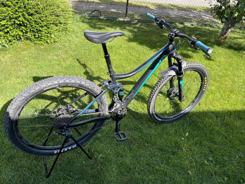 MTB kolo - GIANT Liv Embolden 27,5" 2 2019 - black/green