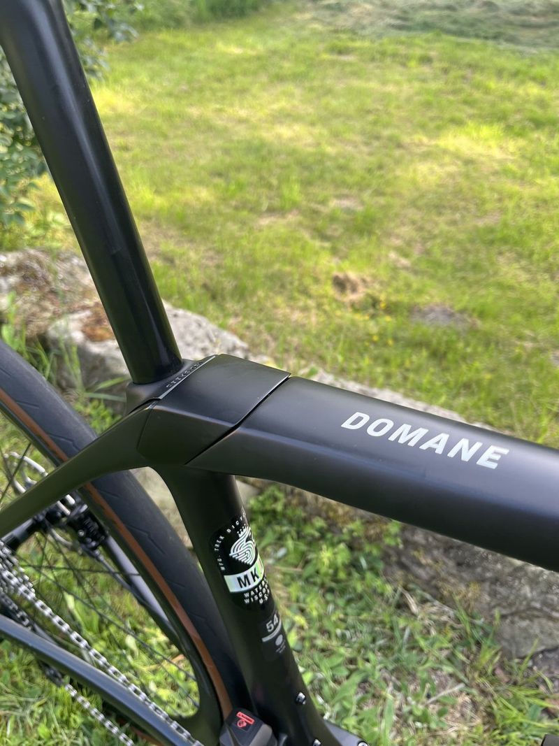 Trek Domane SLR 6 Gen 4 