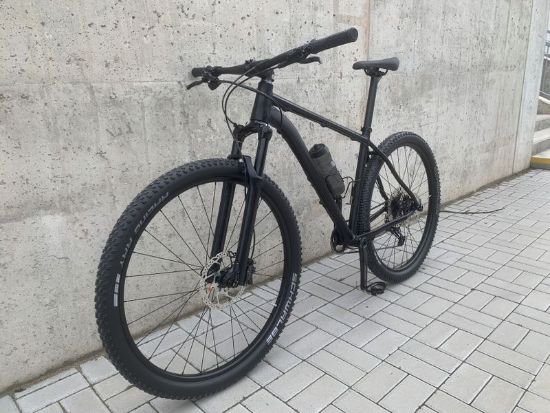 Zakázkově stavěné 29” MTB kolo, Shimano Deore 1x12, rám 19"