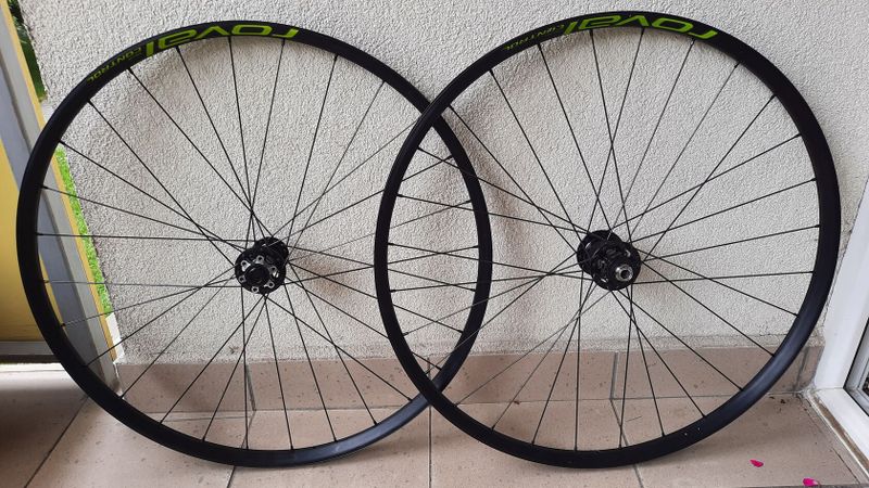 Zapletená UST kola Specialized ROVAL Control 29" BOOST