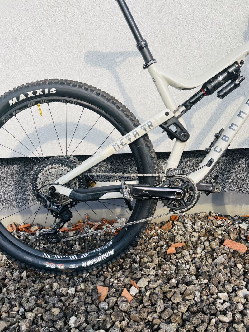 Commencal Meta TR SX custom