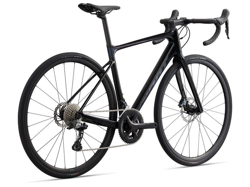 REZERVOVANÉ Giant defy advanced 1 2022 - najeto 150km