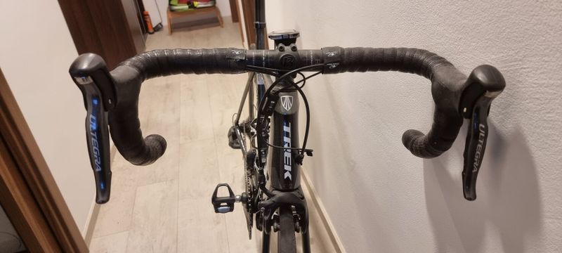 Prodám carbonové silniční kolo Trek Madone 5.9