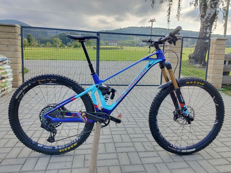 Mondraker superfoxy RR