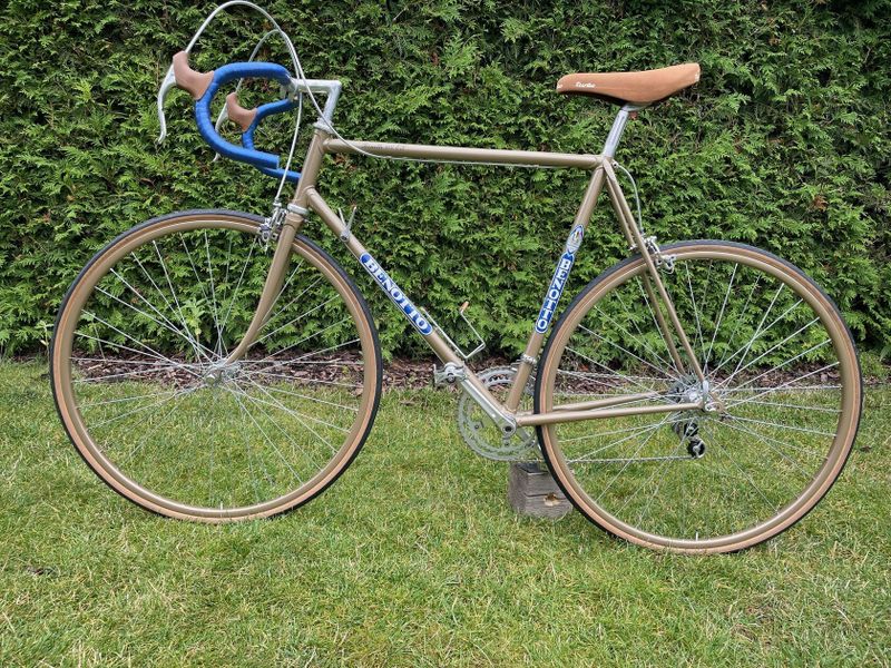 Závodní italské historické kolo Benotto 800 EX, r.v. 1979, 58 cm, po kompletní renovací