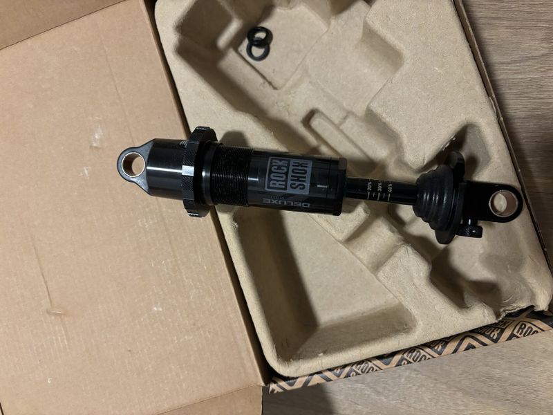 Rockshox deluxe select 