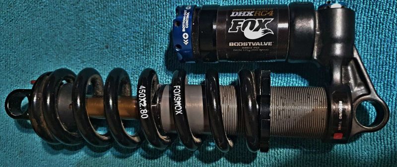 ZADNÍ TLUMIC FOX DHX RC4,KASHIMA,ROZTEC 220MM,ZDVIH 50MM/55MM/,PO SERVISE,