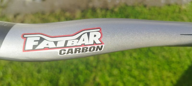 Renthal fatbar carbon