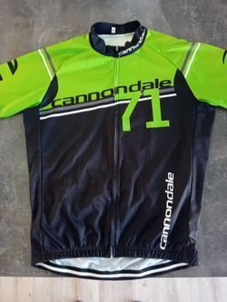 Dres a kraťasy Cannondale