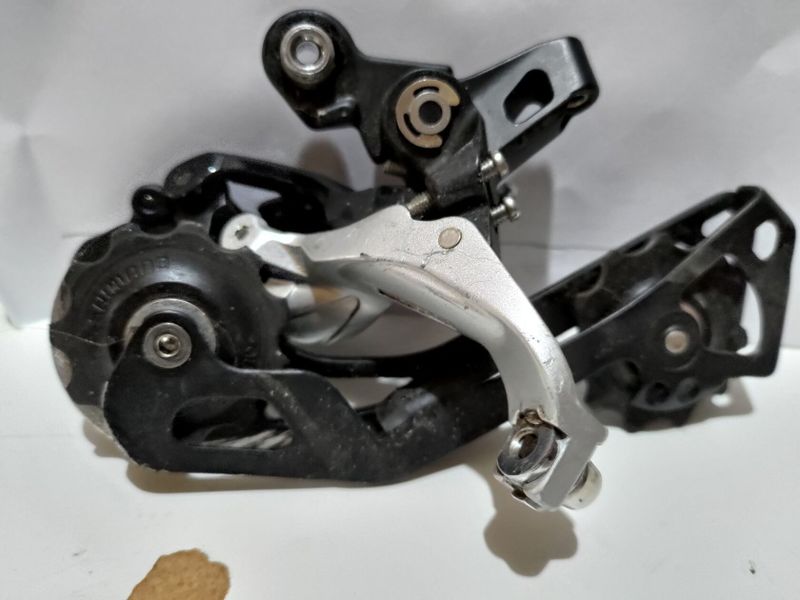 Prodám přehazovačku Shimano XT RD-M786