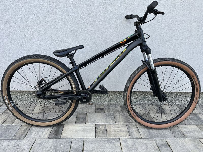 Dirt kolo Specialized p3 