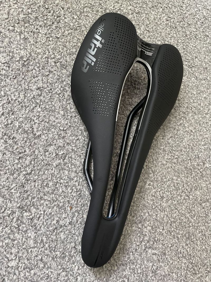 Sedlo Selle Italia SLR superflow manganese