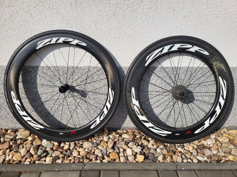 kola Zipp 404 a 808, galuska