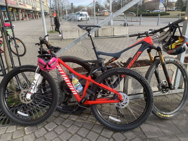 Specialized Rockhopper 26" ram velikost XXS