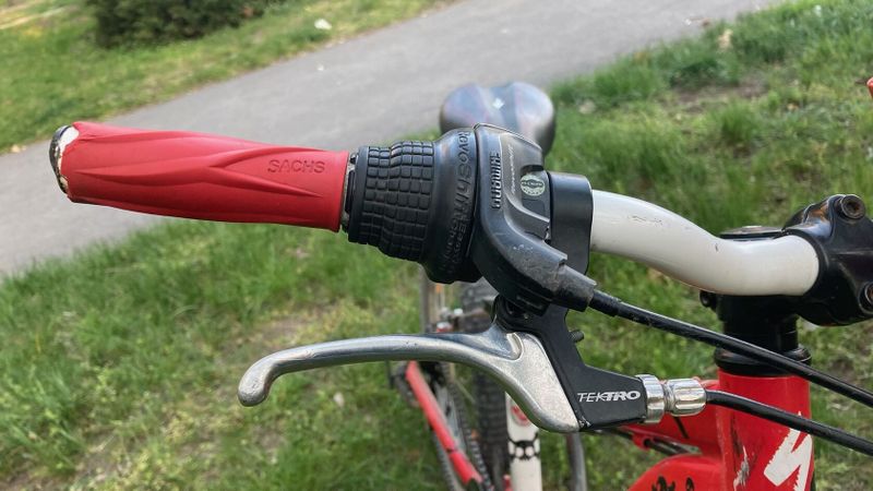 Dětské kolo Specialized Hotrock 20