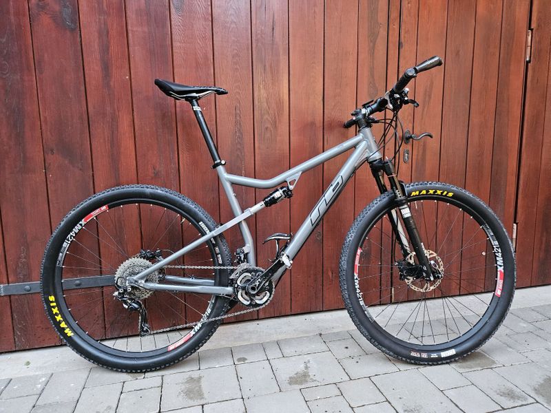 Prodám RB IQ290 Race, velikost XL 