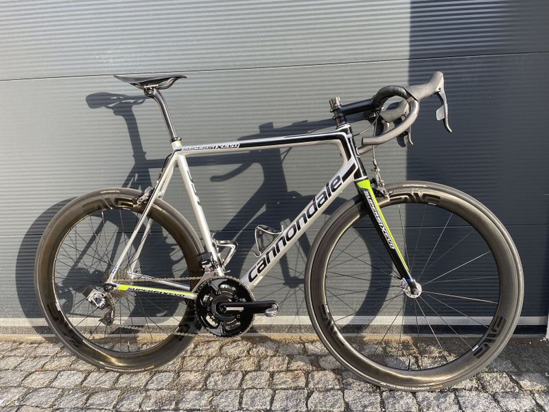 Cannondale SuperSix Evo Hi-Mod vel.58 s koly ENVE a Chris King