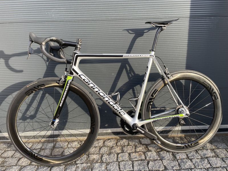 Cannondale SuperSix Evo Hi-Mod vel.58 s koly ENVE a Chris King