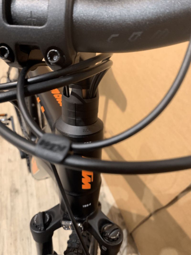 Nové KTM ProCross 750, 2 roky záruka, BOSCH CX, baterie 750wh