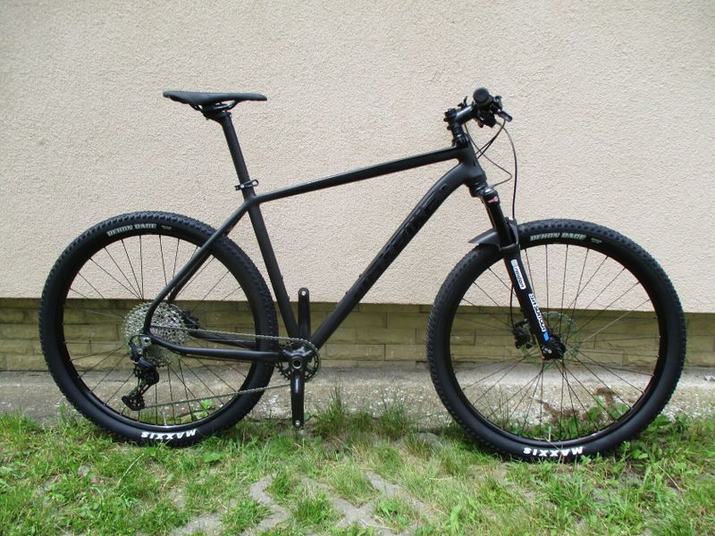 Nové 29" kolo Maxbike M909 21", vidlice Suntour Raidon RL-R air, Shimano Deore1x12, BOOST pevné osy