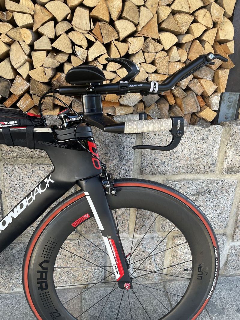 Silniční kolo Diamond Back carbon, Shimano Ultegra, karbonová kola VENN, perfektní stav!