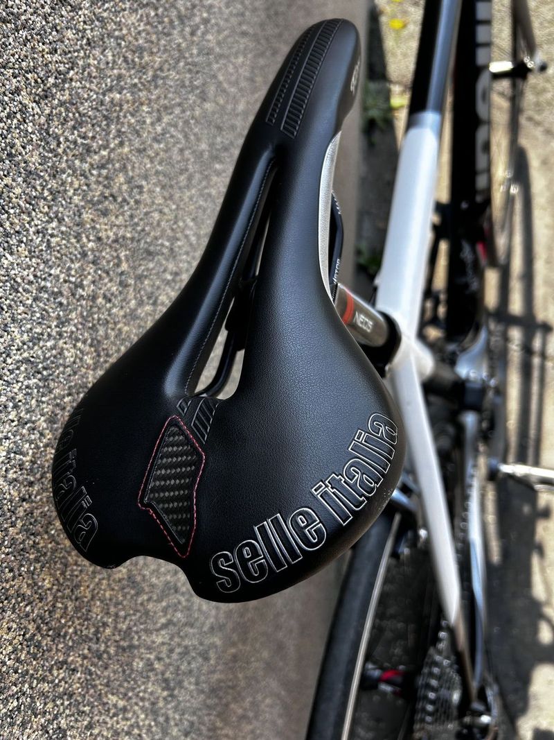 2016 Cinelli StratoWired celokarbon