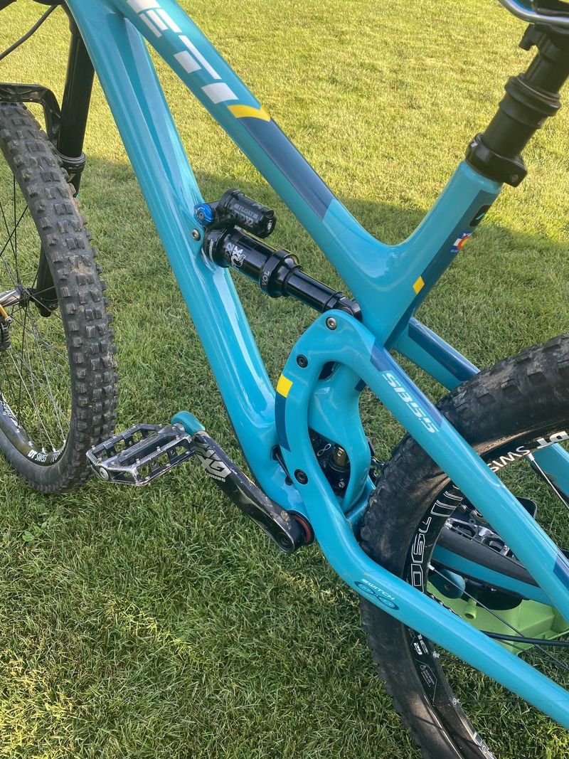 Yeti sb 5.5 