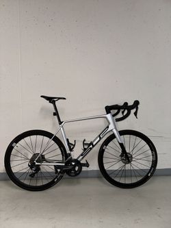 Superior X-Road Team Issue Matte Silver/Dark Chrome 2021