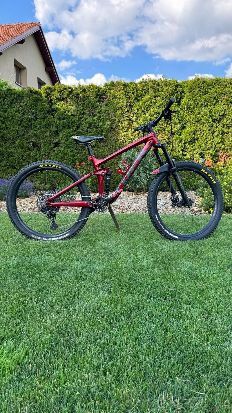 Trek Remedy 7