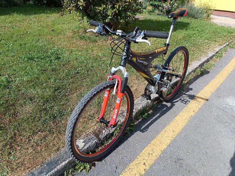 Trek Y superlite 200