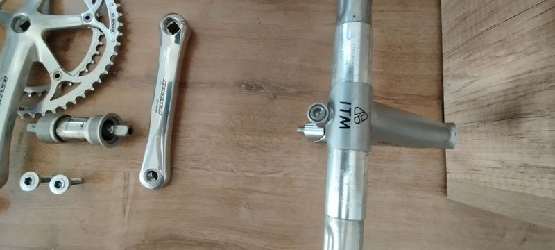 Prodám sadu Campagnolo Centaur