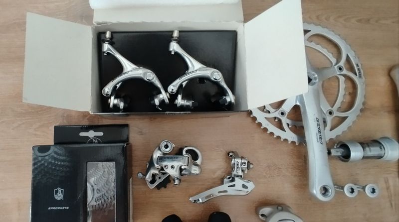 Prodám sadu Campagnolo Centaur