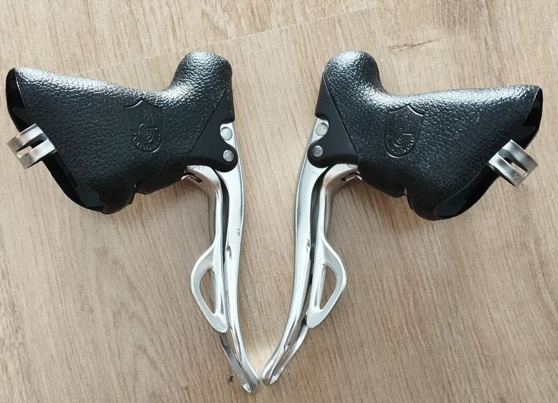 Prodám sadu Campagnolo Centaur