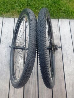 Pár dětských MTB kol 24"